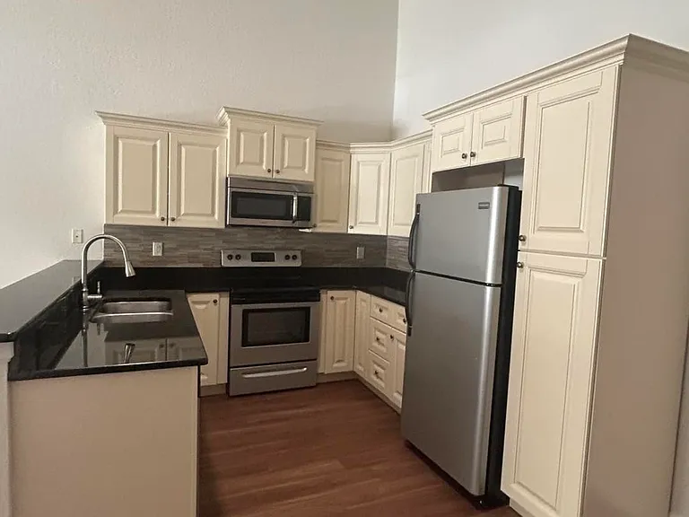 Villas at Hunters Ridge 55+ Senior Community — Photo 26