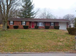201 Candlelight Ln, Oolitic, IN 47451