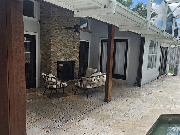 3rd image of 4303 Inwood Landing Dr