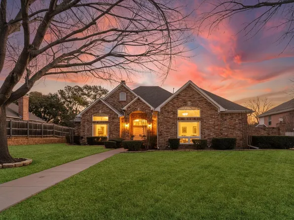 5211 Vicksburg Dr, Arlington, TX 76017