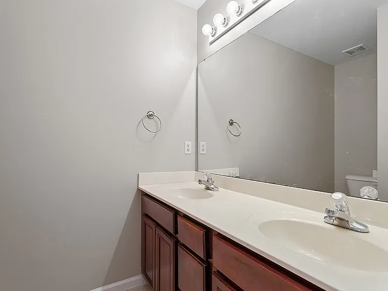 10028 Blackwell Dr — Photo 24