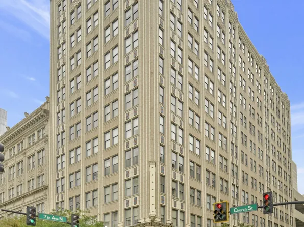 700 Church St APT 304, Nashville, TN 37203