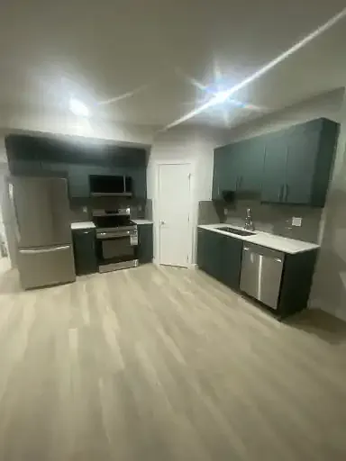 2 bed, 2.0 bath, 1275 sqft, $1,900 — Photo 3