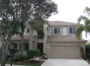 4447 Fox Ridge Dr, Weston, FL 33331