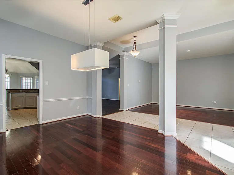 14731 Raven Hollow Ln — Photo 6