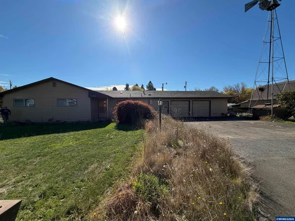 31960 Griffith Dr, Tangent, OR 97389