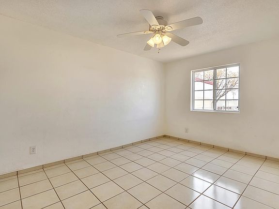 5th image of 3641 Portales Ave