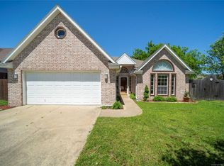 1499 E 137th St, Glenpool, OK 74033