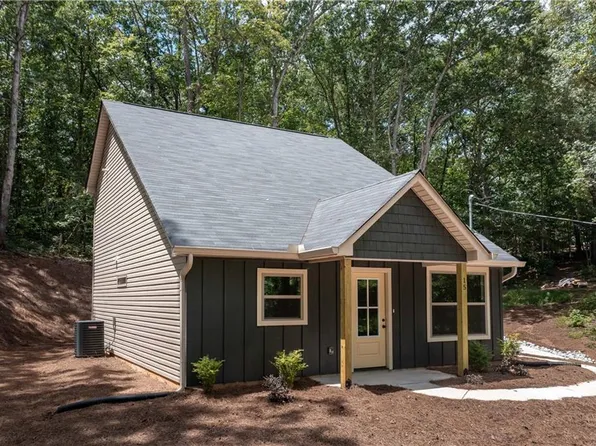 15 Weaver St, Buchanan, GA 30113