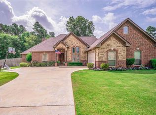 215 Timber Falls Dr, Longview, TX 75605