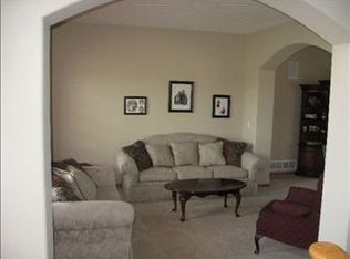 18302 Jefferson St, Omaha, NE 68135
