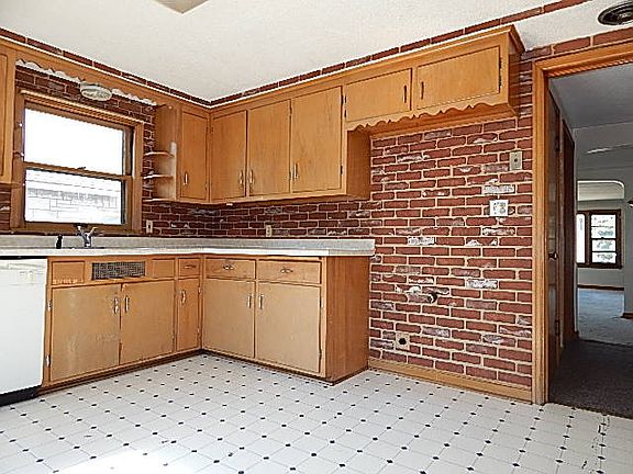 5th image of 1740 S 52nd St