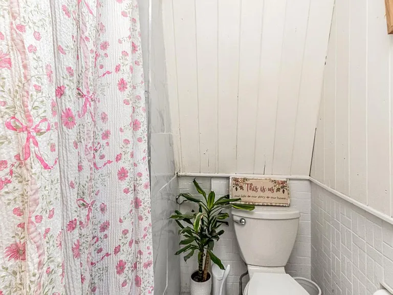 412 Warburton Ave #3 — Photo 32