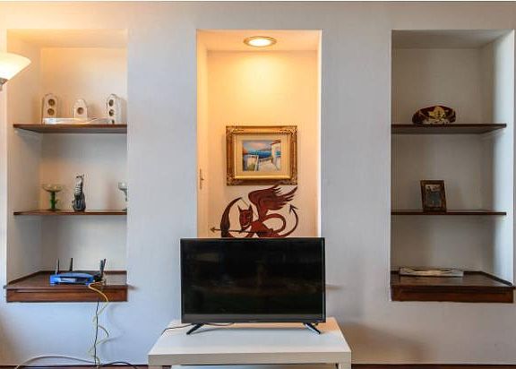 3rd image of 522 N 15th St Floor 2