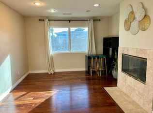 6029 Carnegie St, San Diego, CA 92122