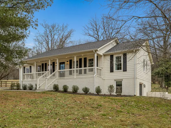 670 Northridge Rd, Columbia, TN 38401