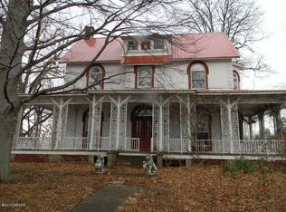 39 Reservoir Rd, Mc Elhattan, PA 17748