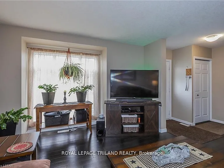 2635 Bateman Trl #105 — Photo 5