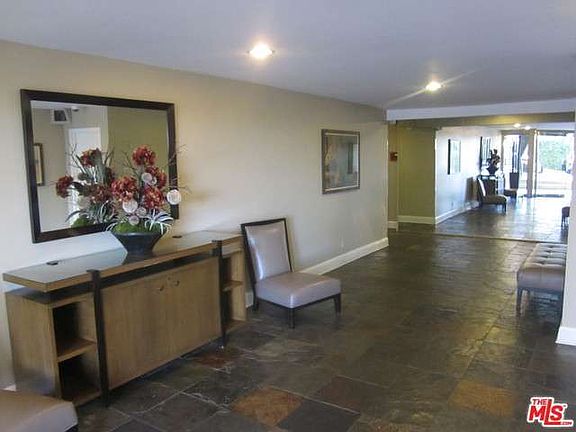 4th image of 8535 W West Knoll Dr APT 315