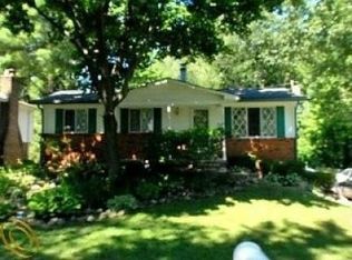 4360 Muirhead Ter, West Bloomfield, MI