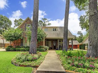 111 Briar Hill Dr, Houston, TX 77042