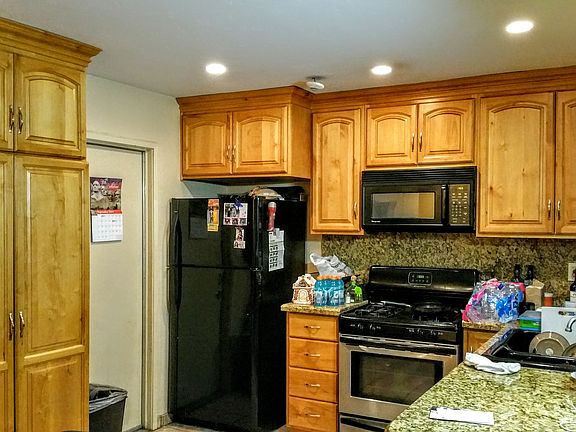 2nd image of 4015 Caseman Ave