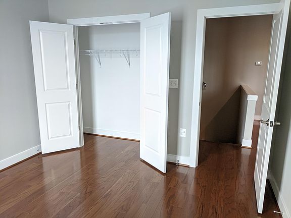 5th image of 2110 Potomac Ave