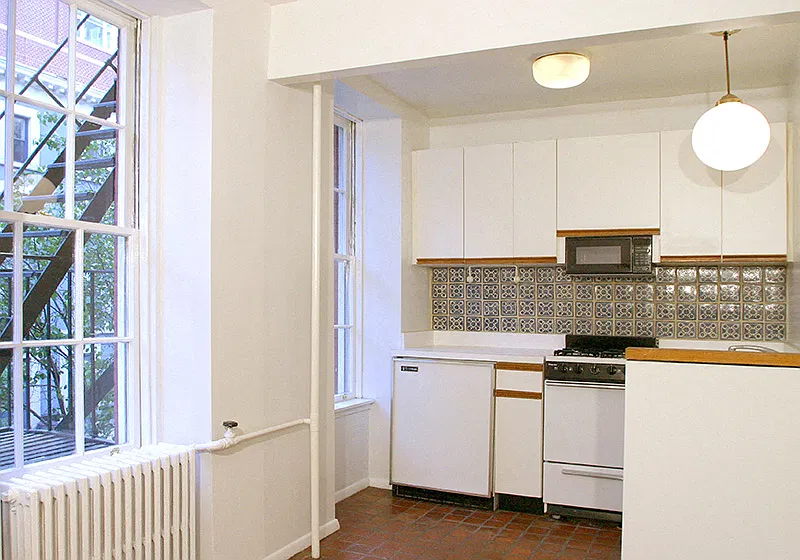 401 East 76th Street — Photo 4