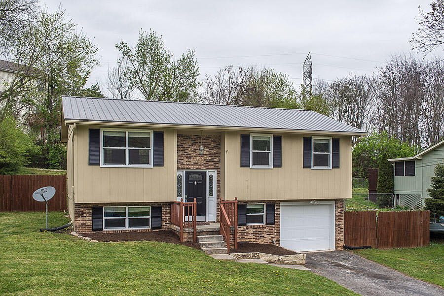 1st image of 6123 NW Travis Dr