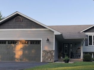 2295 Elk Creek Rd, Eau Claire, WI 54703