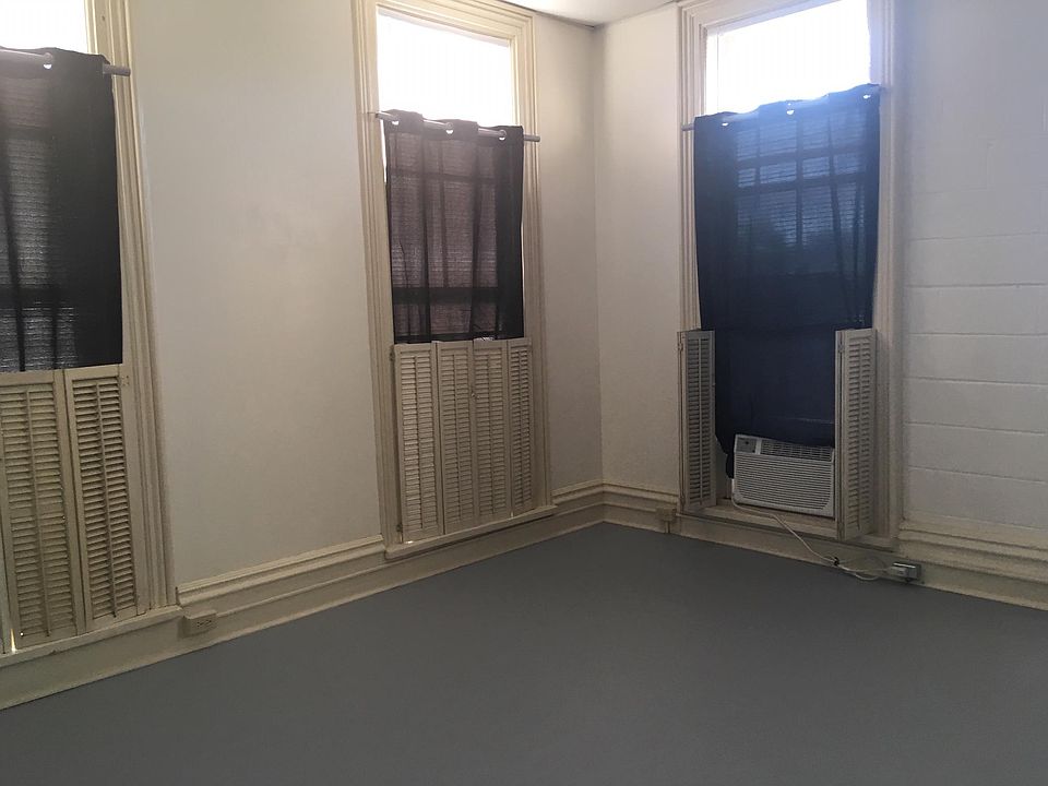 1st image of 200 N Holden St APT 2B