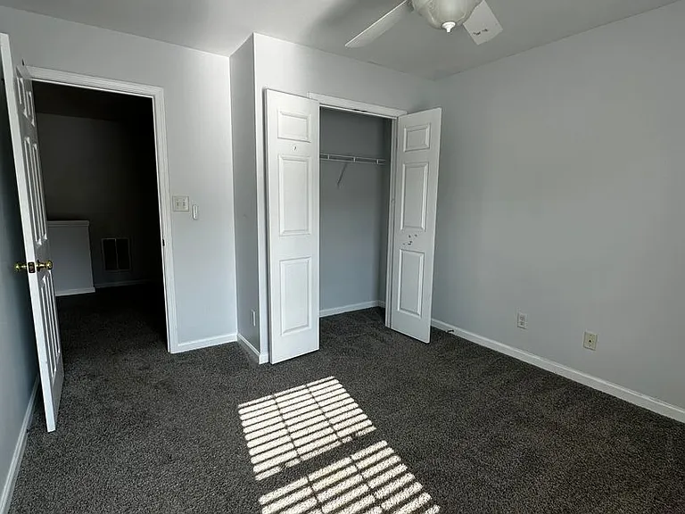 1643 Wood Song Ln — Photo 33