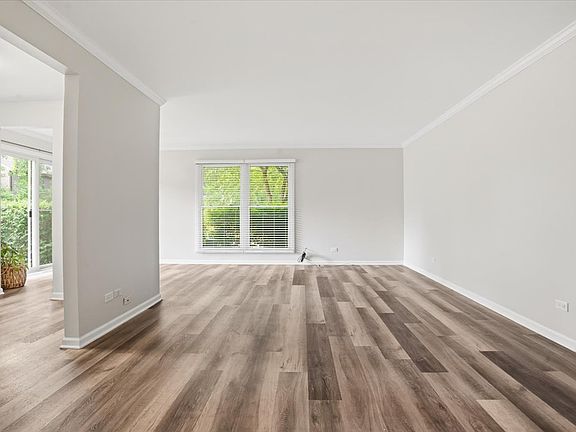 4th image of 837 Garfield Ave APT A