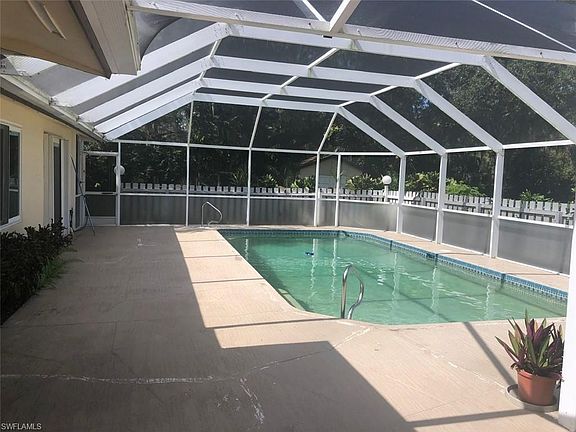 5th image of 73 Aqua Ln