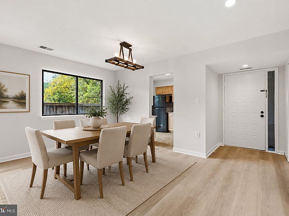 3rd image of 10901 Trotting Ridge Way Unit 9-2