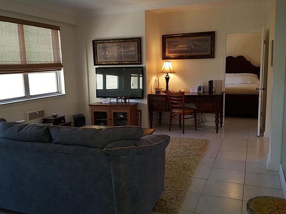 3rd image of 2730 S Ocean Blvd #403