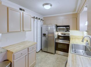 415 Parkdale Dr APT 16B, Charleston, SC 29414