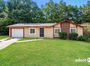 209 Peachtree Ct, Riverdale, GA 30274