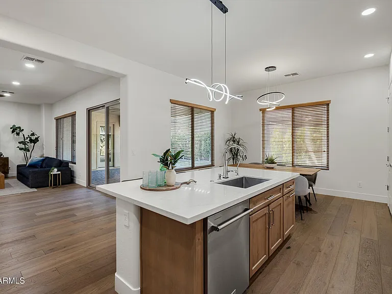 1708 W Oberlin Way — Photo 15