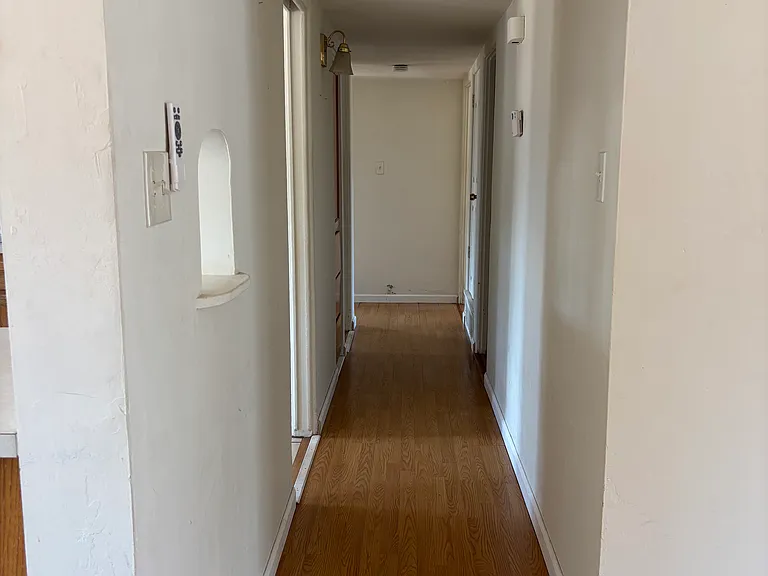 1814 Valencia Dr NE — Photo 13