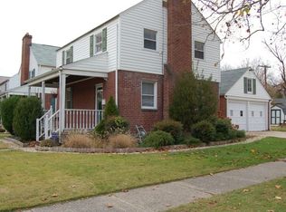 6814 Dunhill Rd, Baltimore, MD 21222