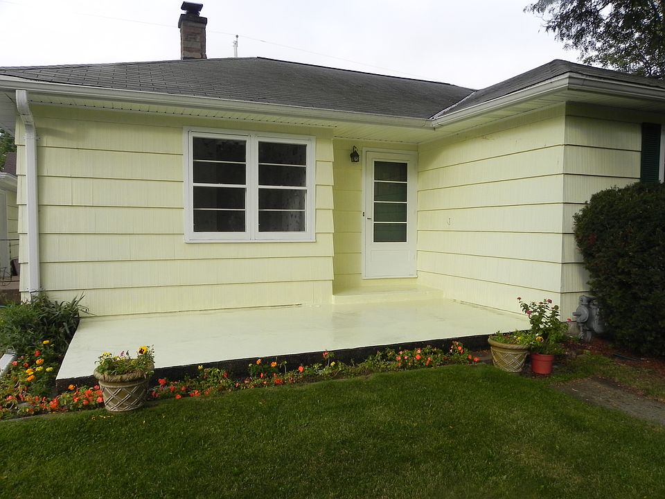2nd image of 6979 N Rockledge Ave
