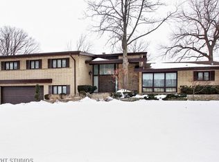 6426 N Kolmar Ave, Lincolnwood, IL