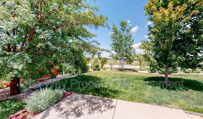 2393 W 46th St — Photo 35