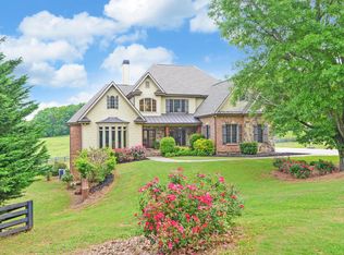 6077 Green Tree Ln, Gainesville, GA 30506
