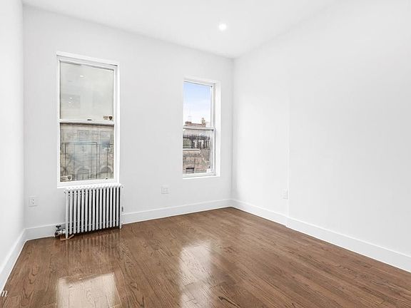 4th image of 95 E 7th St APT 17