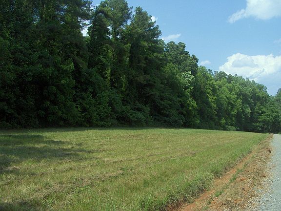 Horses welcome! Incredible hardwoods!