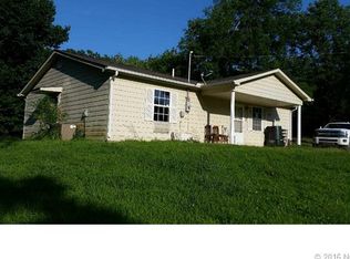 702 E Ragan St, Henryetta, OK 74437
