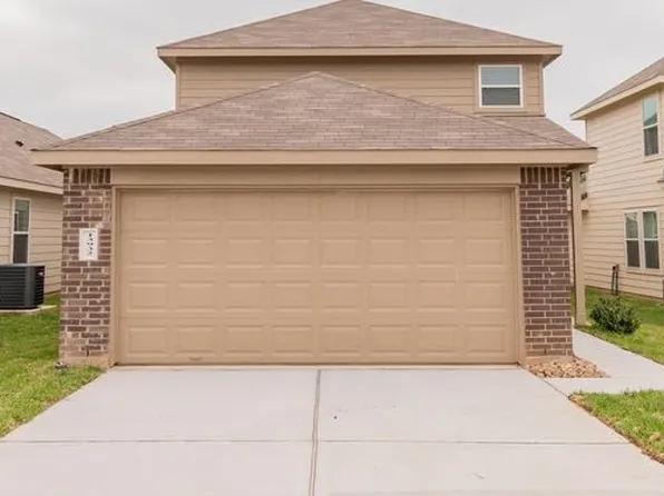 13932 Woodway Crossing Ln, Willis, TX 77378