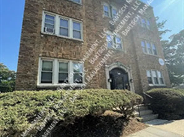 4904 W Vliet St APT 10, Milwaukee, WI 53208